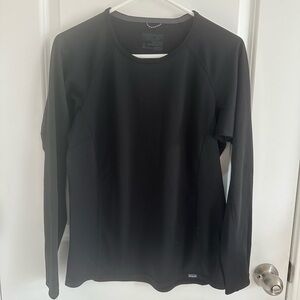 Patagonia Capilene Midweight Crewneck Base Layer Black M